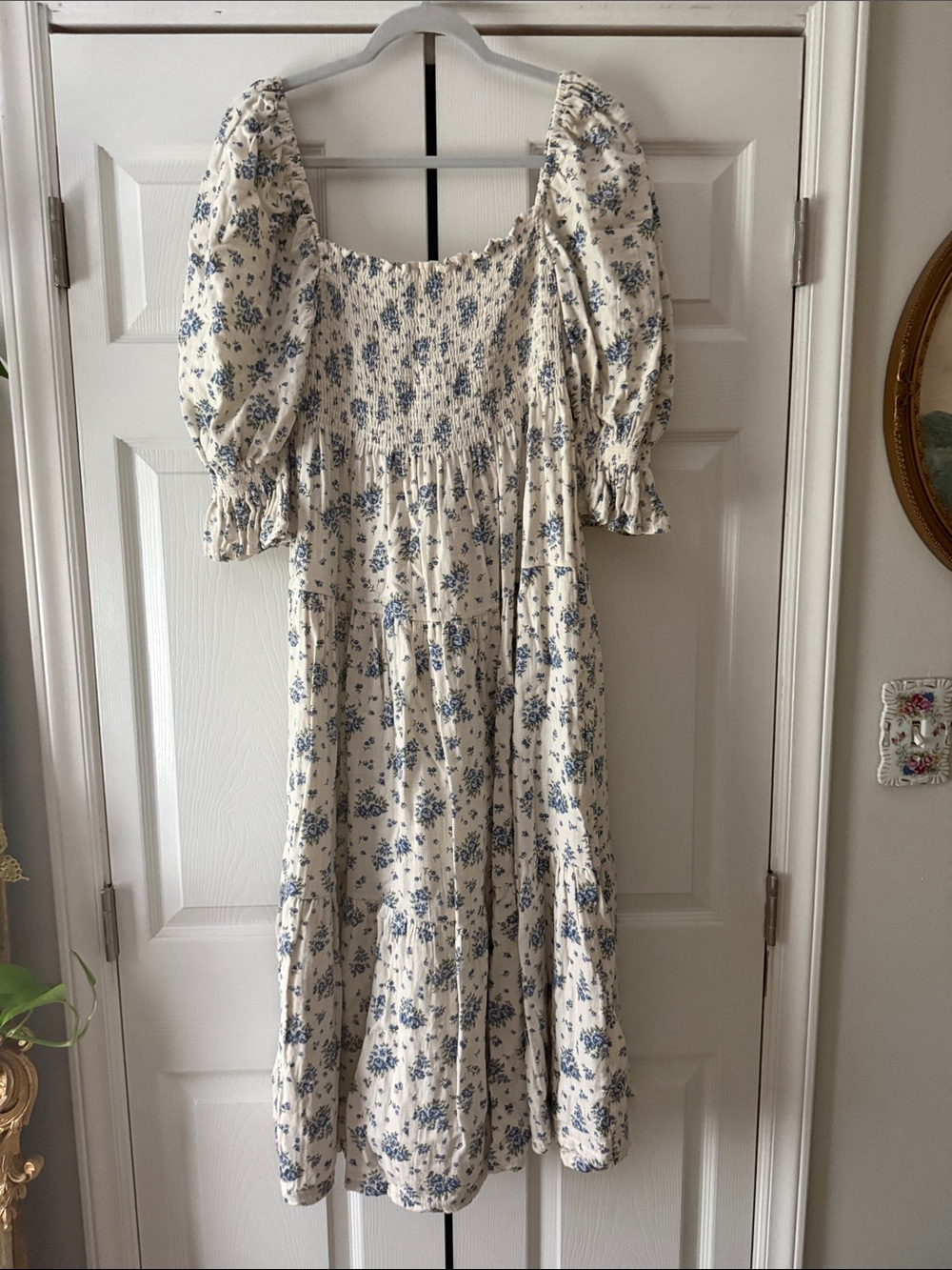 Cream and Blue Floral Smocked Puff-Sleeve Midi Dress - Picture 3 of 4